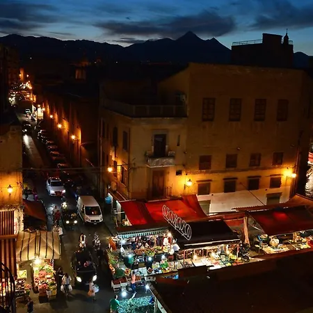 Bed & Breakfast I Balconi Su Ballaro Palermo